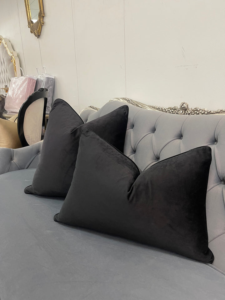 Black metallic cushion