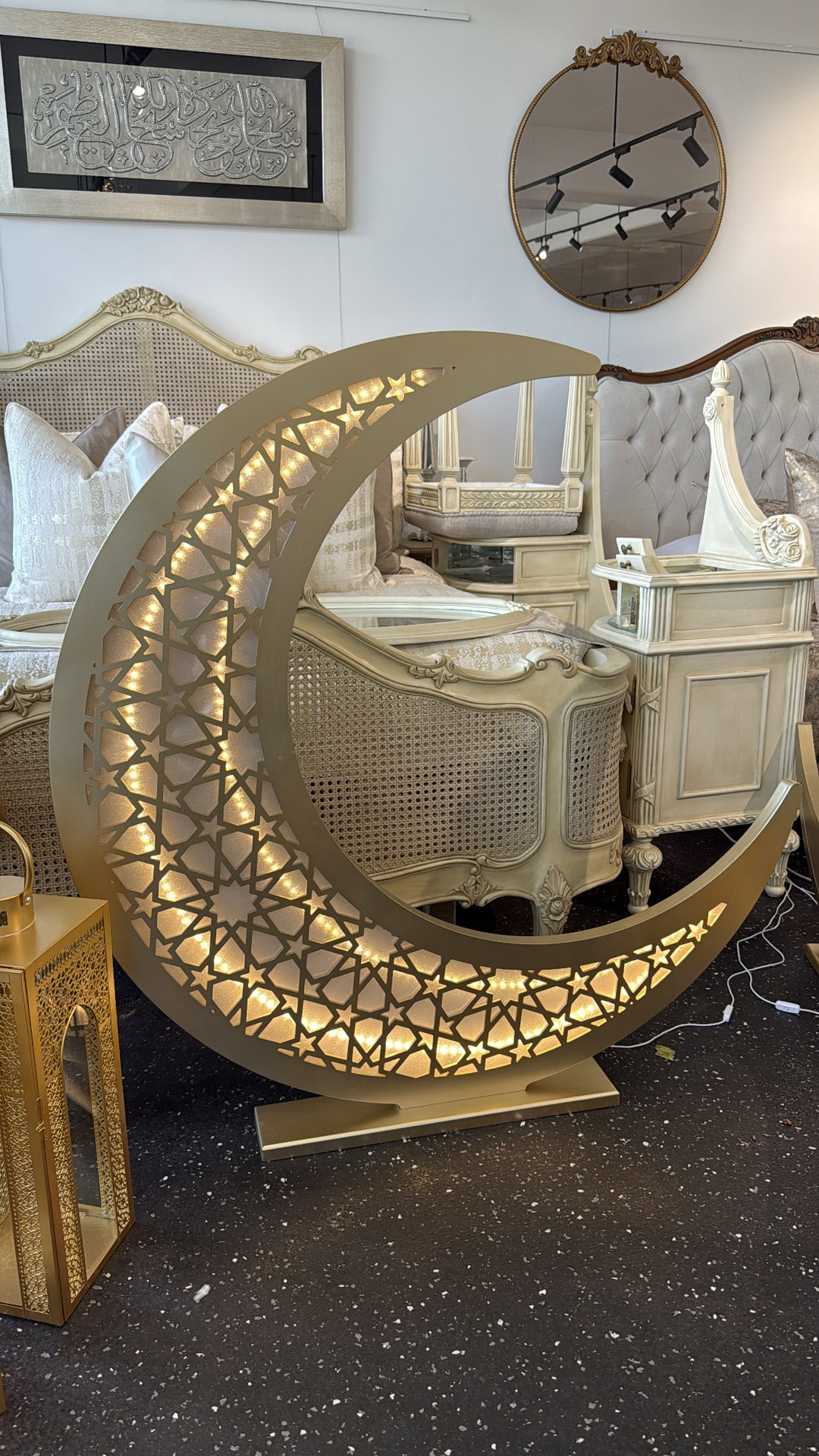 Floor Crescent Decor Stands