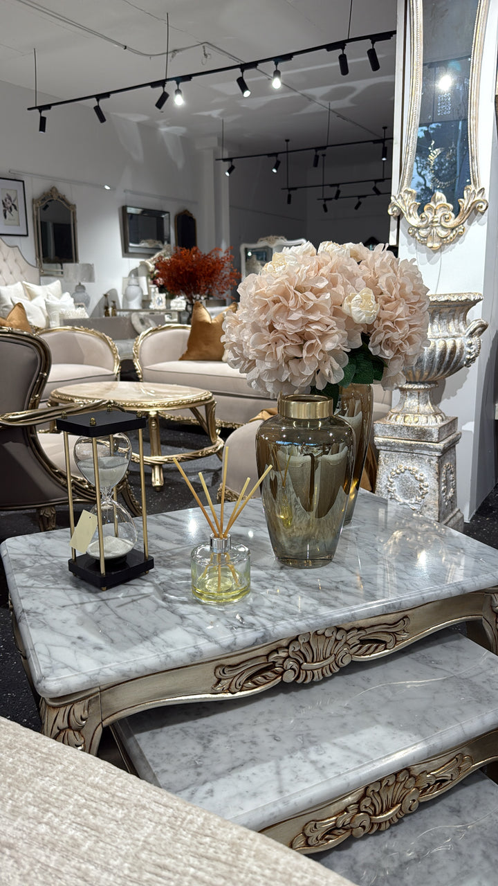Black & Gold Hourglass Stand