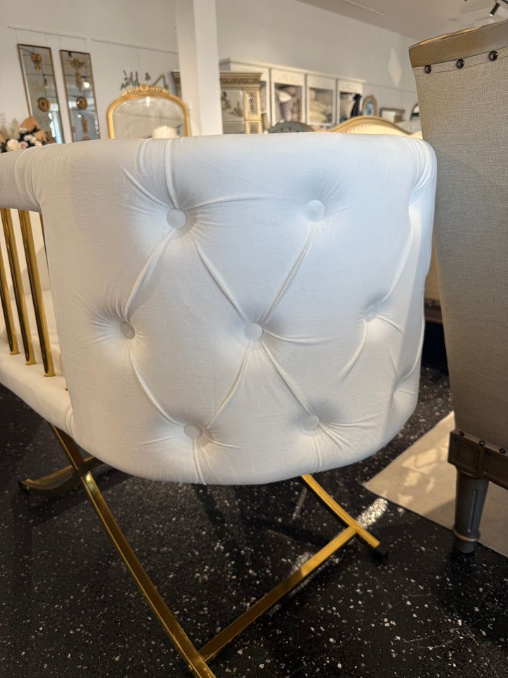 GateView Chesterfield Bassinet