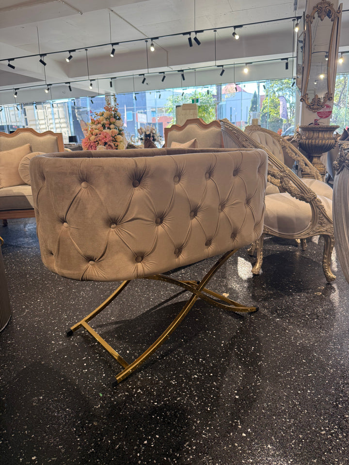 GateView Chesterfield Bassinet