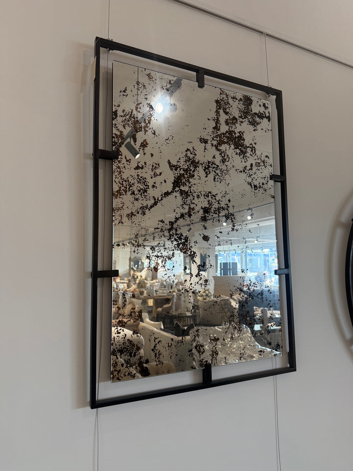 B & G Antique Mirror
