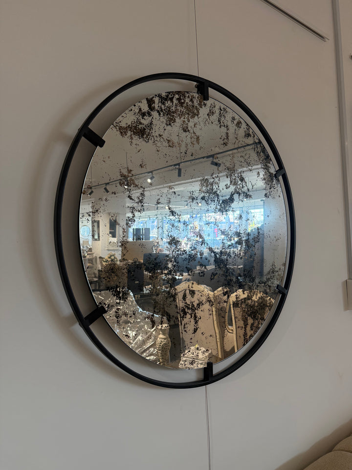 B & G Antique Mirror